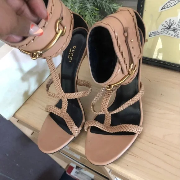 - Gucci ankle strap heels - Picture 2 of 6